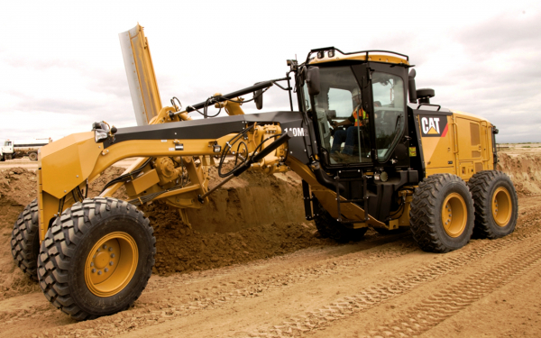 Автогрейдер Катерпиллер
