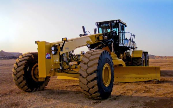 Грейдер Caterpillar