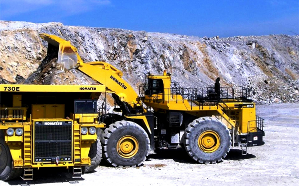 Карьерная спецтехника Komatsu