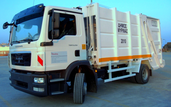 Мусоровозка MAN