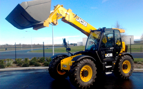 Погрузчик JCB