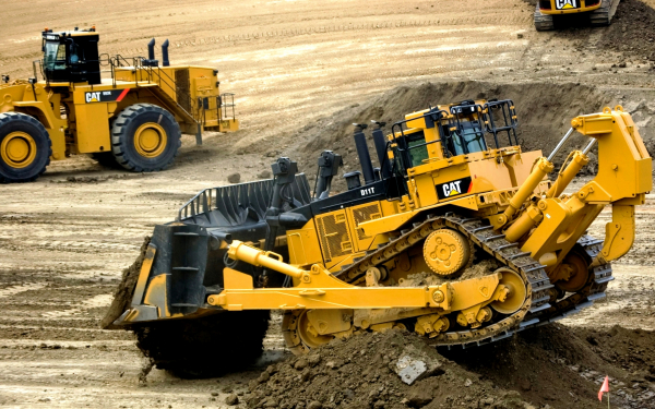 Спецтехника Caterpillar