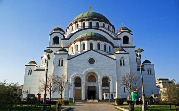 Храм Святого Саввы в Белграде