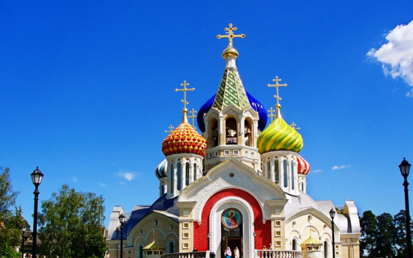 Храм святого князя Игоря Черниговского в Ново-Переделкино