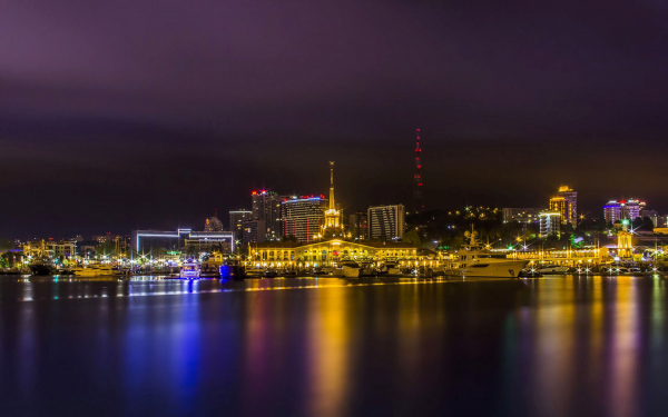 Ночной Сочи