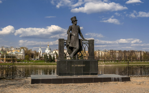 Памятник Пушкину в Твери