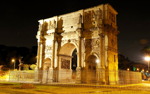 Триумфальная арка Константина в Риме