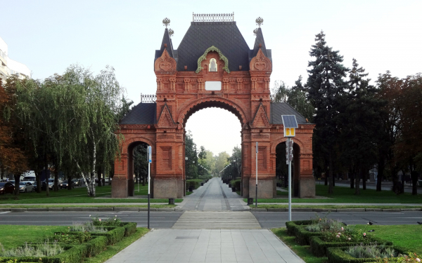 Триумфальная арка в Краснодаре