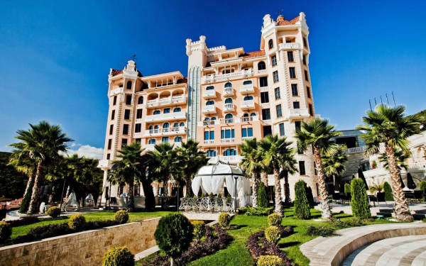 Отель Royal Castle  Болгария, Елените