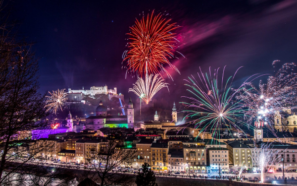 Новогодний фейерверк в Зальцбурге