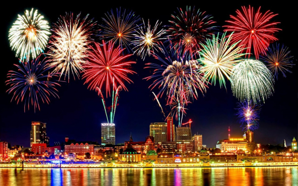 Праздничный салют