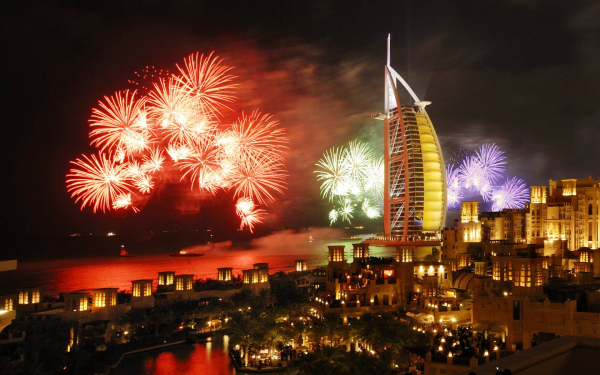 Салют в Дубае