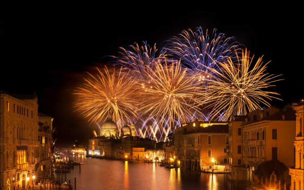 Фейерверк в Венеции