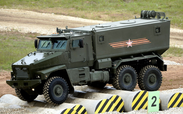 Урал 63099 Тайфун