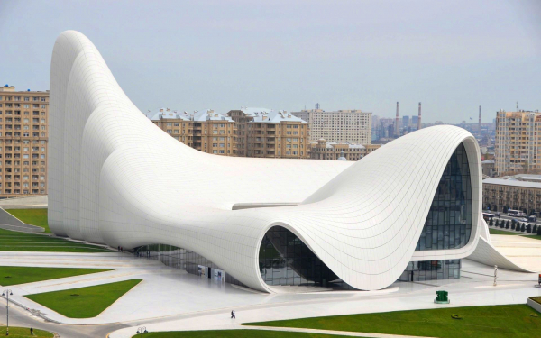 Центр Гейдара Алиева в Баку