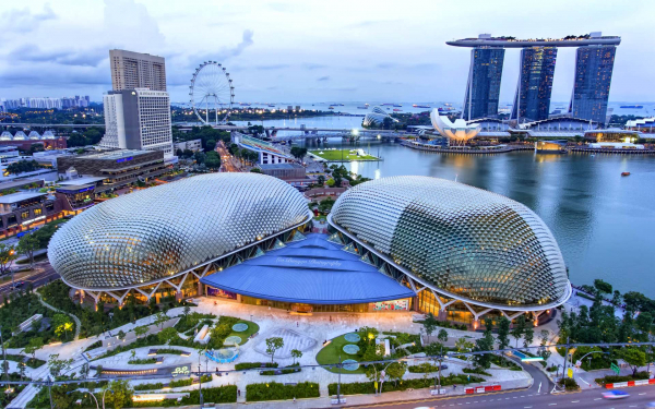 Центр исполнительских искусств Эспланада в Сингапуре