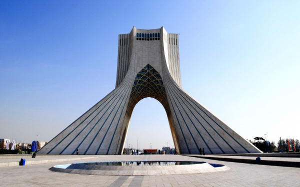 Башня Азади в Тегеране
