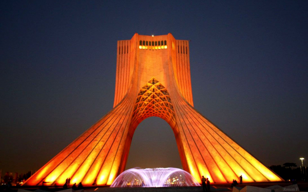 Башня Азади - символ Тегерана