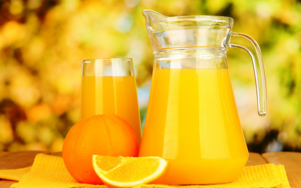 Свежевыжатый апельсиновый сок