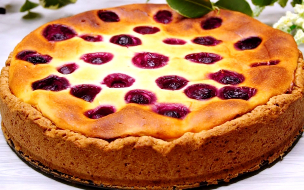 Пирог с вишнями