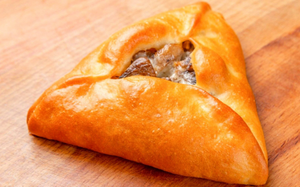 Расстегай с мясом