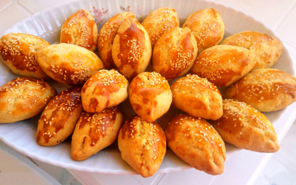 Сдобные печеные пирожки