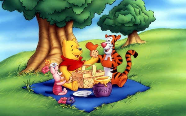 Винни-Пух, Тигра и Хрюник на пикнике