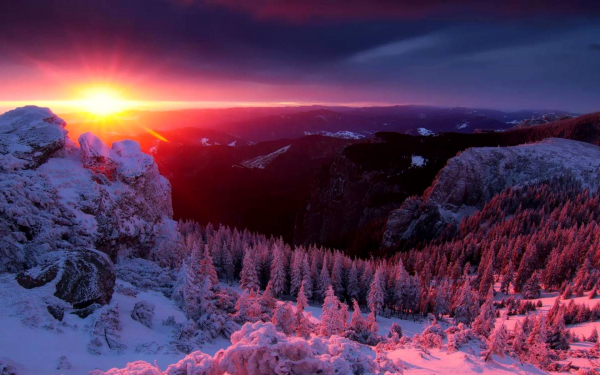 Горы зима закат