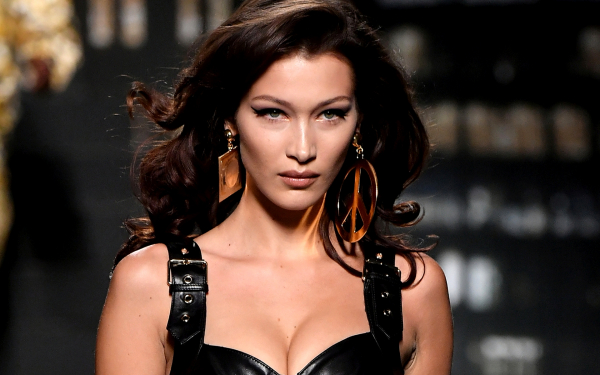 Белла Хадид