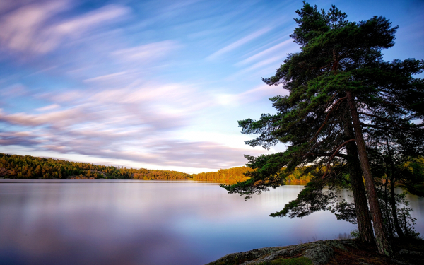 Озеро в Швеции