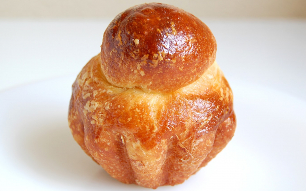 Парижская булочка бриошь