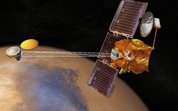 Спутник Одиссей на орбите Марса