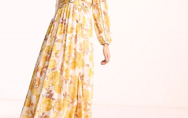 Платье макси с длинными рукавами и золотистым цветочным принтом — копия