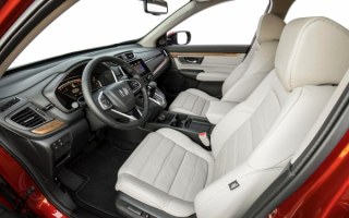 2019 Honda CR-V interior