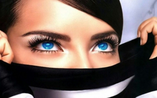 Голубые глаза