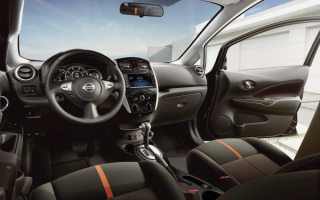 2019 Nissan Versa Note interior