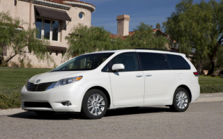 2012-Toyota-Sienna-Minivan / Тойота Сиенна минивен 2012г.