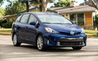 2017 Toyota Prius v