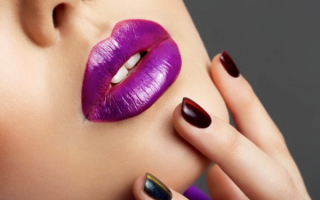 Фиолетовые губы