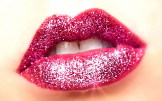 Блестящие губы