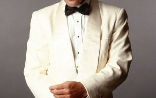 Антонио Бандерос в костюме