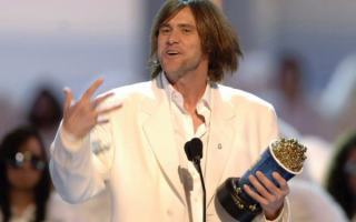 Джим Керри с наградой киноакадемии