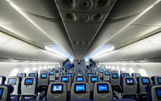 Салон самолета Boeing 787