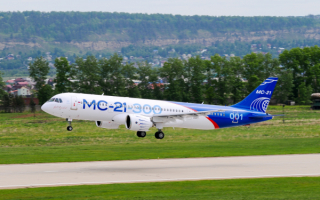 Самолет МС-21-300