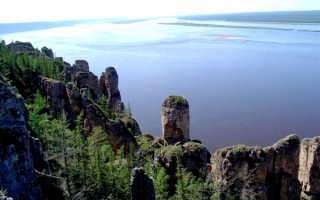 Могучая река Лена