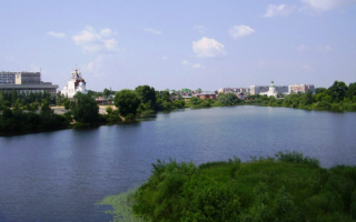 Река Малая Кокшага в городе Йошкар-Ола