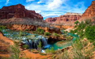 Водопад в каньоне Хавасу