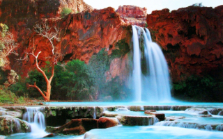 Водопад в Большом каньоне