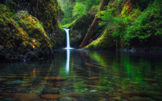 Водопад в штате Орегон