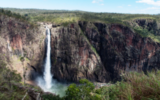 Водопад Уолламан в Австралии